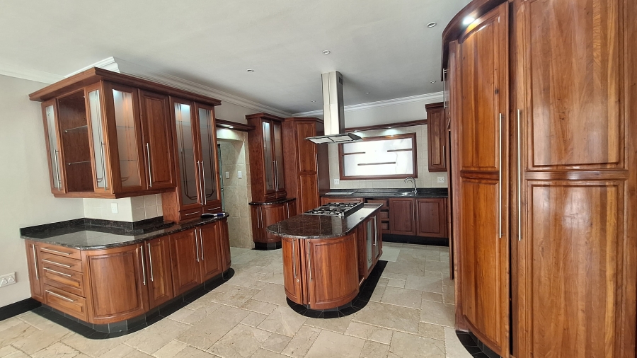 To Let 4 Bedroom Property for Rent in Jim Fouchepark Free State